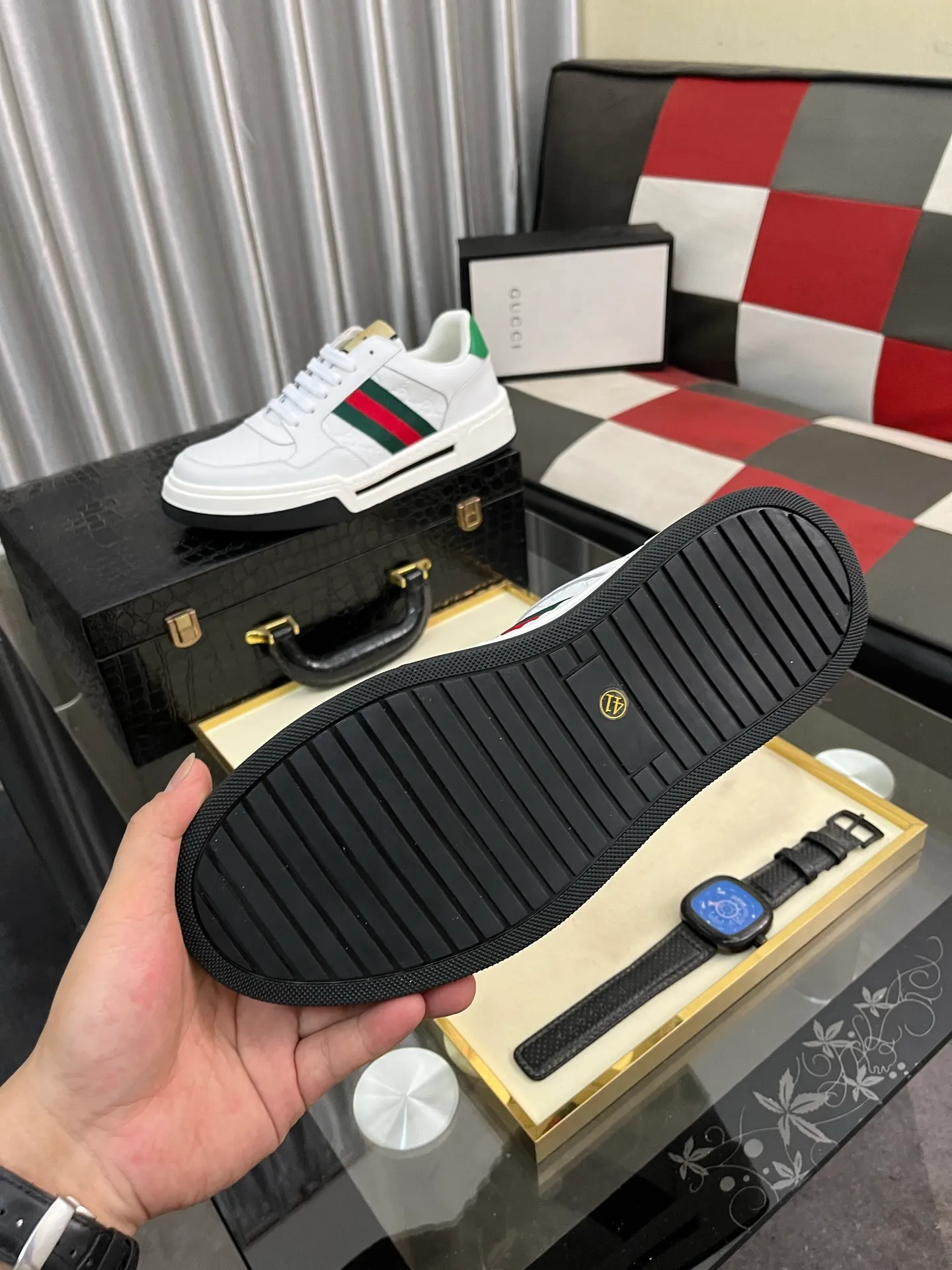 Men's Men's Shoes💰420⌚️⌚️【GUCCI】Gucci men's latest white shoe series casual shoes! The official website is built 1:1. Upper: Made of imported cowhide, with electric embroidery ➕Inner lining: Made of high-quality first-layer pigskin, soft and comfortable. Picky material selection and exquisite workmanship give you the best enjoyment. Size: 38-443️⃣Colors available